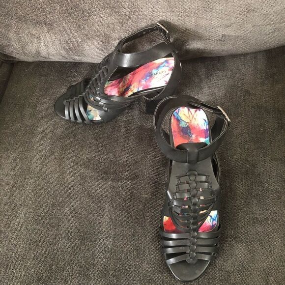 GEORGE NWOT Size 6 Black Strappy, Chunk Heal, Peep Toe Sandal - Picture 4 of 5